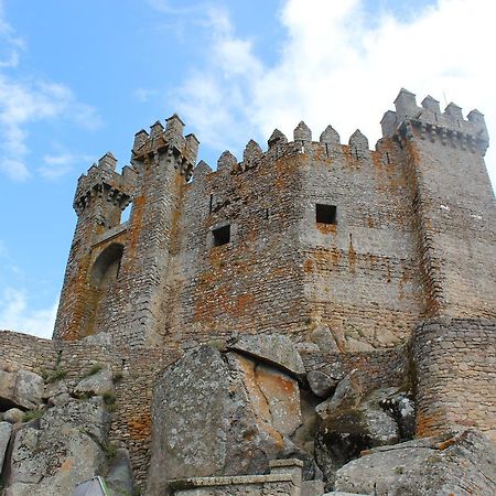 Hotel Medieval De Пенедону Экстерьер фото